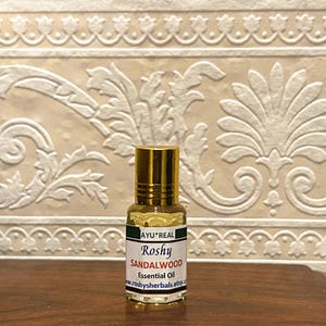 Mysore Sandalwood Essential Oil (H): 5 ml. Natural, high-end aromatherapy oil with earthy sweet woody aroma. Roll-on skin & add to cream. image 4