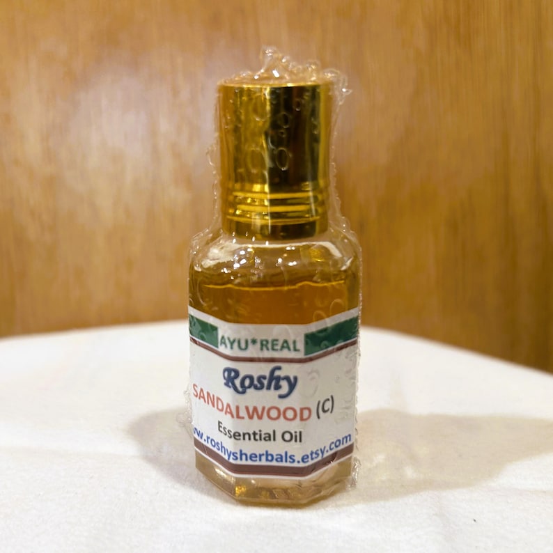 Essentiële olie van sandelhout (C): 10 ml. Natuurlijk zacht zoet houtachtig aroma. Ideaal voor geurverspreider, roll-on skin, crème en autogeur. afbeelding 5