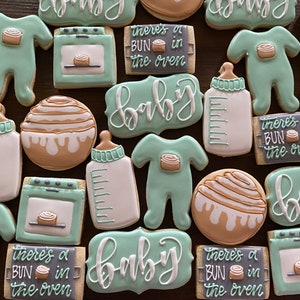 1 doz Bun in the Oven cookies | pregnancy announcement cookies