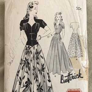 Vintage 1940's Butterick Pattern 1571, Junior Miss Evening or Dinner Gown, CUT, Size 15, Bust 33