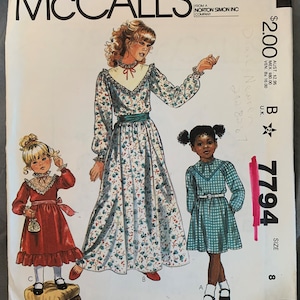 Vintage McCall&#39;s CHILDREN&#39;S Pattern 7794, Dress, UNCUT, Size 8