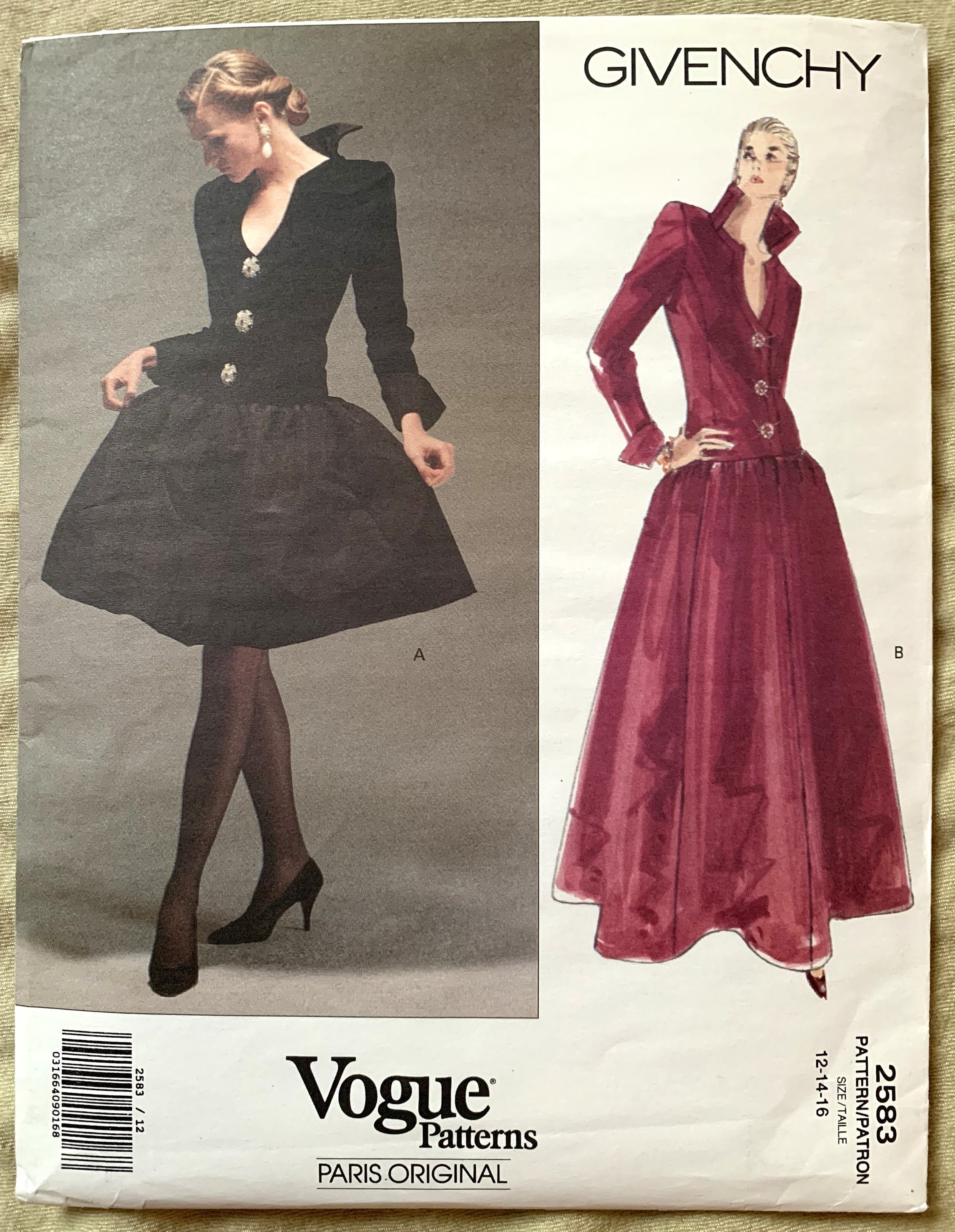 1950s Givenchy -  Canada
