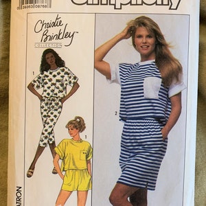 Vintage Simplicity Pattern 9114, Christie Brinkley Collection, Misses&#39; Top/Pants/Shorts/Skirt, CUT, Size PT (6-8)
