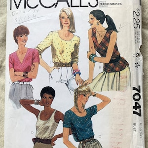 Vintage 1980&#39;s McCall&#39;s Pattern 7047, Misses&#39; Tops, CUT, Size 14, Bust 36