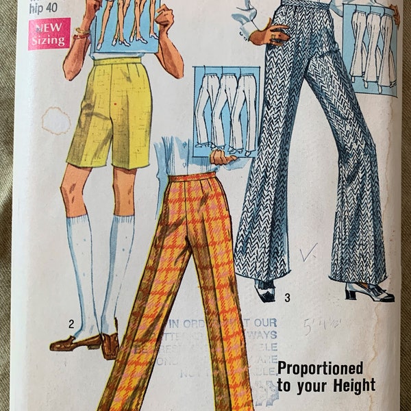 Vintage Simplicity Pattern 8289, Misses' Set of Pants in Proportioned Sizes, UNCUT, Waist 29, Hip 40