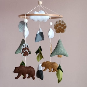 Baby crib mobile wood, Felt mountain nursery mobile, Bear baby mobile, Baby shower gift, Forest friend mobile