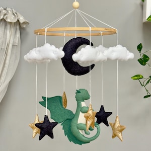 Dragon baby mobile for crib, Neutral baby mobile, Fantasy nursery decor, New baby gift, Baby shower gift