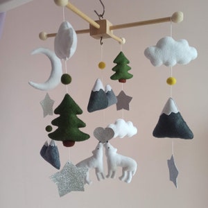 Wolf nursery mobile, Woodland mobile, Mountains baby mobile, Baby boy mobile, Forest mobile animals