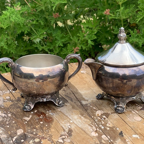 Vintage FB Rogers Sugar Bowl and Creamer Set