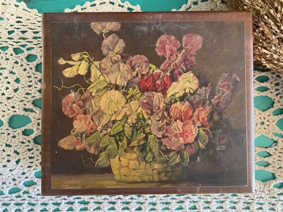 Beautiful Floral Vintage Wood Jewlery Box - image 2