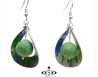 Pendientes de arte ponible pintados a mano - Astral Loop Series