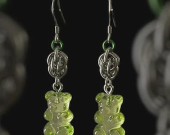 Gummy Bear Sweet Pea Chainmail Earrings - Green