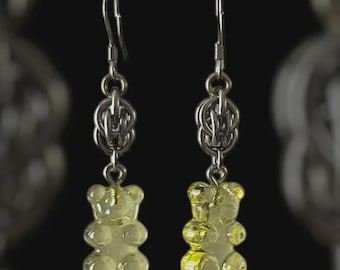 Gummy Bear Sweet Pea Chainmail Earrings - Yellow