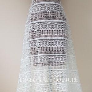 Wunderschöne Boho Spitze, weiche Guipure Brautspitze in wollweiß LL-1460 oder Elfenbein LL-1461, gehäkelter Spitzenstoff, Vintage Spitze