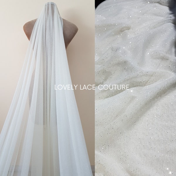 Tessuto di tulle glitterato molto morbido in bianco sporco o avorio, tulle scintillante per veli da sposa o abiti da sposa, tessuto a rete, tulle velo LL-1462