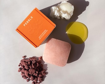 Champú hidratante en barra: aroma a naranja y laurel para cabello seco