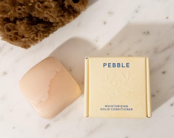 Eco-friendly, Long-lasting Solid Conditioner — Ultra-moisturizing & Travel-ready