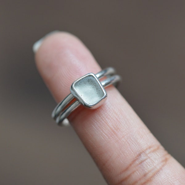 The original design seaglass ring with additional ring | Sea glass in 925 sterling silver | sentimental jewellery  | Custom sea glass ring