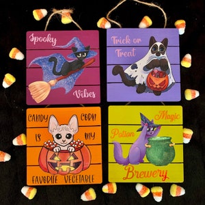 Spooky Kitty Hanging Sign Decor
