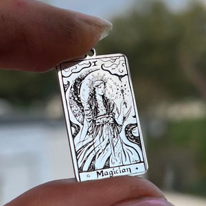 Collier de cartes de tarot, collier en argent sterling 925 de la série The Magician Tarot Card Linerworks