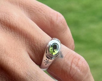 Peridot Celestial Ring, Oval Faceted Peridot Ring, Moissanite Star Ring, Sterling Silver Gemstone Ring, Celestial Jewelry, August Birthstone