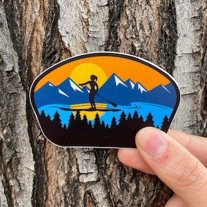 Tabla de stand up paddle con pegatina femenina, SUP, mujer SUP, montañas, PNW, pegatina de Idaho, pegatina de lago, pegatina de tabla de remo, regalo para ella