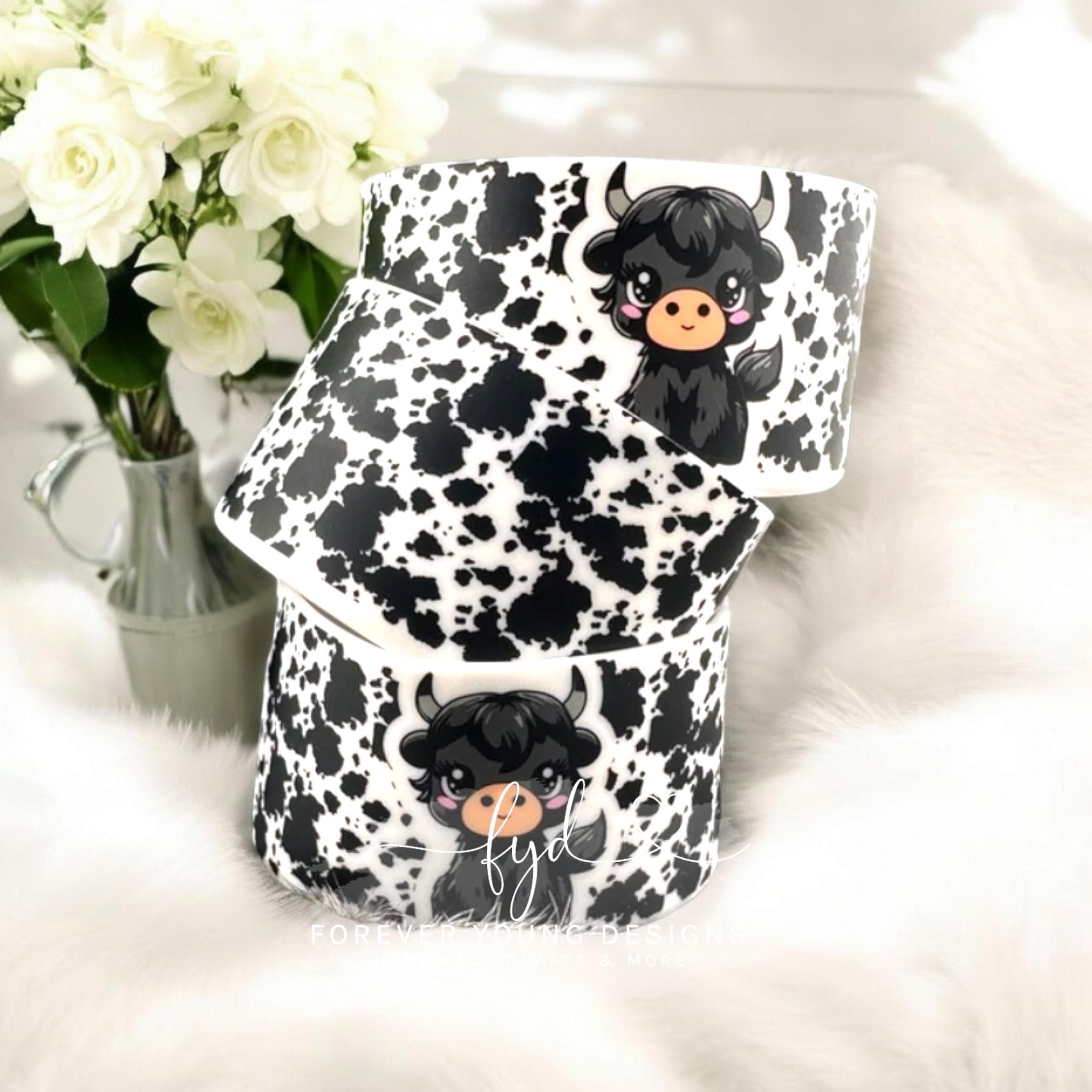 Bessie the Cow Tumbler Boot | Highland Cow Cup Sleeve | Cow Print Tumbler Accessory | Cute Farm Animal Drinkware | 20oz 30oz 40oz