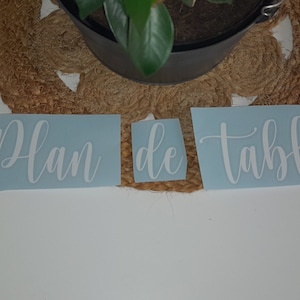 Stickers inscription plan de table motifs floral, stickers plan de table, stickers mariage, stickers personnalisés mariage, plan de table