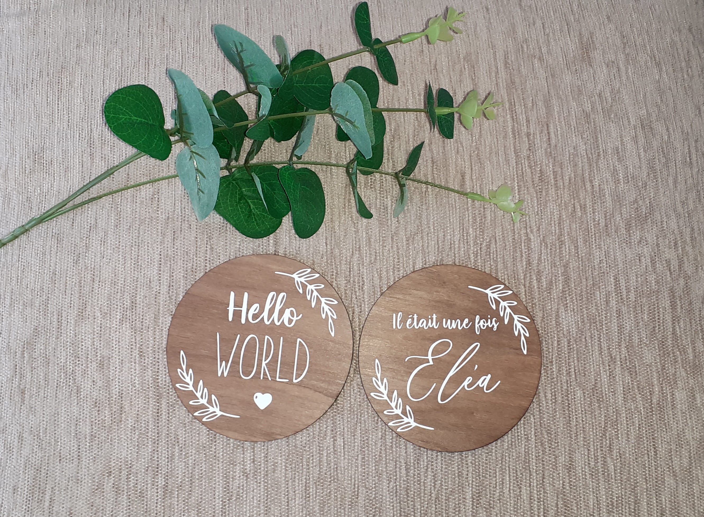Personalized Round Wooden Step Card Birth and Baby Welcome 