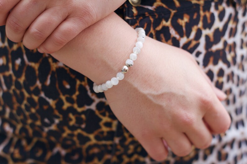 Support Seed Moonstone Bracelet Natural Moonstone Doula Jewellery,Midwife Gift Postpartum Gift Pregnancy Jewellery Sterling Silver Bead