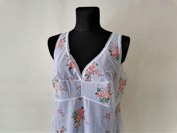 Plus size Sexy slip dress with floral pattern Whit