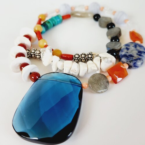 Shops Nahla Necklace