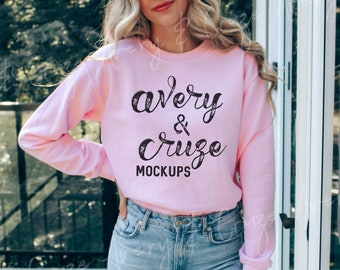 Gildan 18000 Light Pink Mockup, Gildan Light Pink Sweatshirt Mockup, Sweatshirt Model Mockup, Crewneck Mock up, Light Pink Mockup