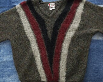Vintage 1960s Revere Sportswear Green Pattern Mohair Fuzzy