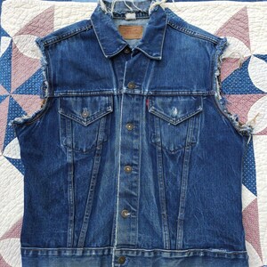 Vintage 1960s Levi's Big E Denim Trucker Jacket Type III Biker Cutoff Macau M
