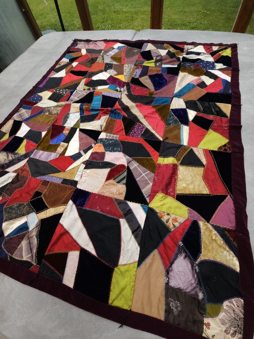 パッチワークキルト　ビンテージ　ハンドメイド アンティーク 20 世紀 シルク クレイジー キルト パッチワーク