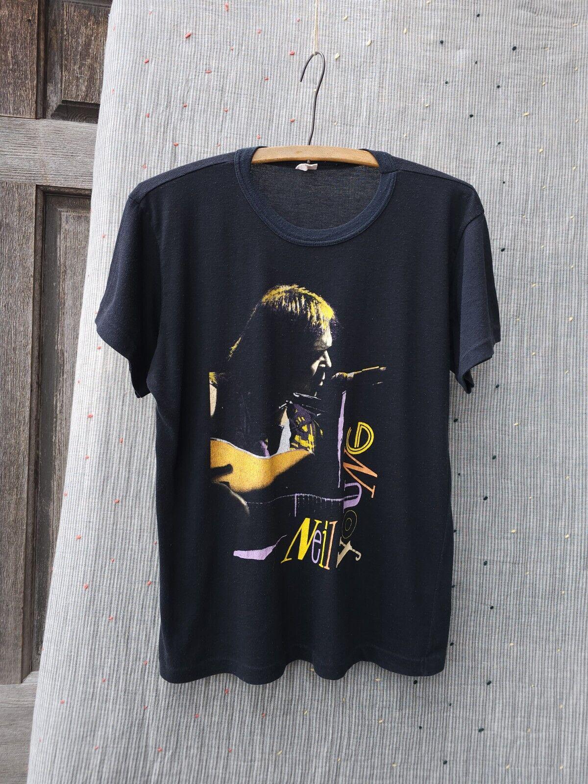 Soft Organic Vintage Crazy Horse 1976 Tour Womens Black T