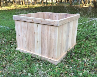 Cedar Planter Box, Square Cedar Planter, Elevated Planter Box, Outdoor Planter, Patio Planter, Garden Box, Outdoor Garden Box, Tree Box