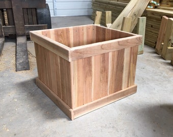 Square Cedar Planter Box, Raised Cedar Planter, Elevated Planter Box, Patio Planter, Garden Herb Box, Indoor Outdoor Garden Box, Tree Box