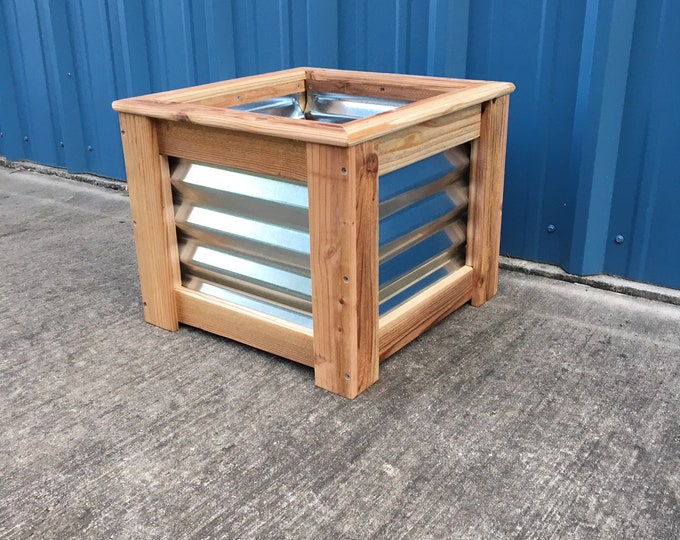 Cedar Planter Box, planter box, square planter, outdoor planter, indoor planter, garden box, metal planter box, corrugated tin planter