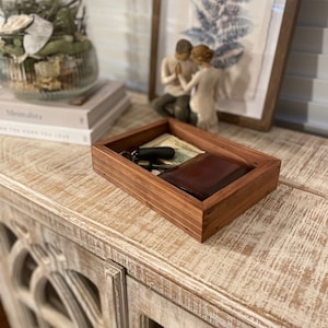 Mens Valet Tray, Mens Catchall Tray, Rustic Office Desk Tray, Wooden Jewelry Tray, Desk Caddy, Serving Tray, Charging Station Organizer,