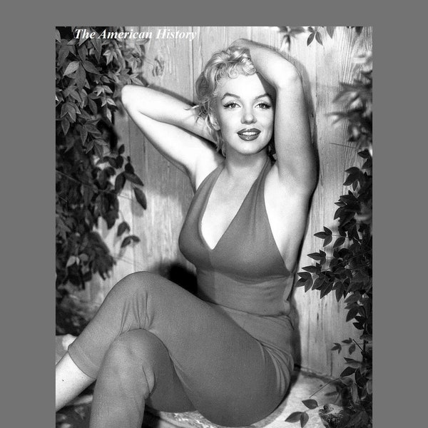 Naked Marilyn Monroe - Etsy