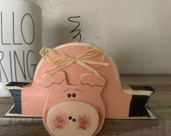 Pig Shelf Sitter