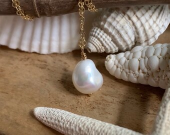 Creamy White Pearl Necklace with 14K GF