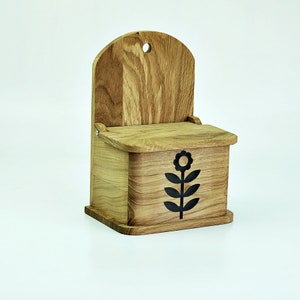 Oak salt box wooden salt jar with clear flower