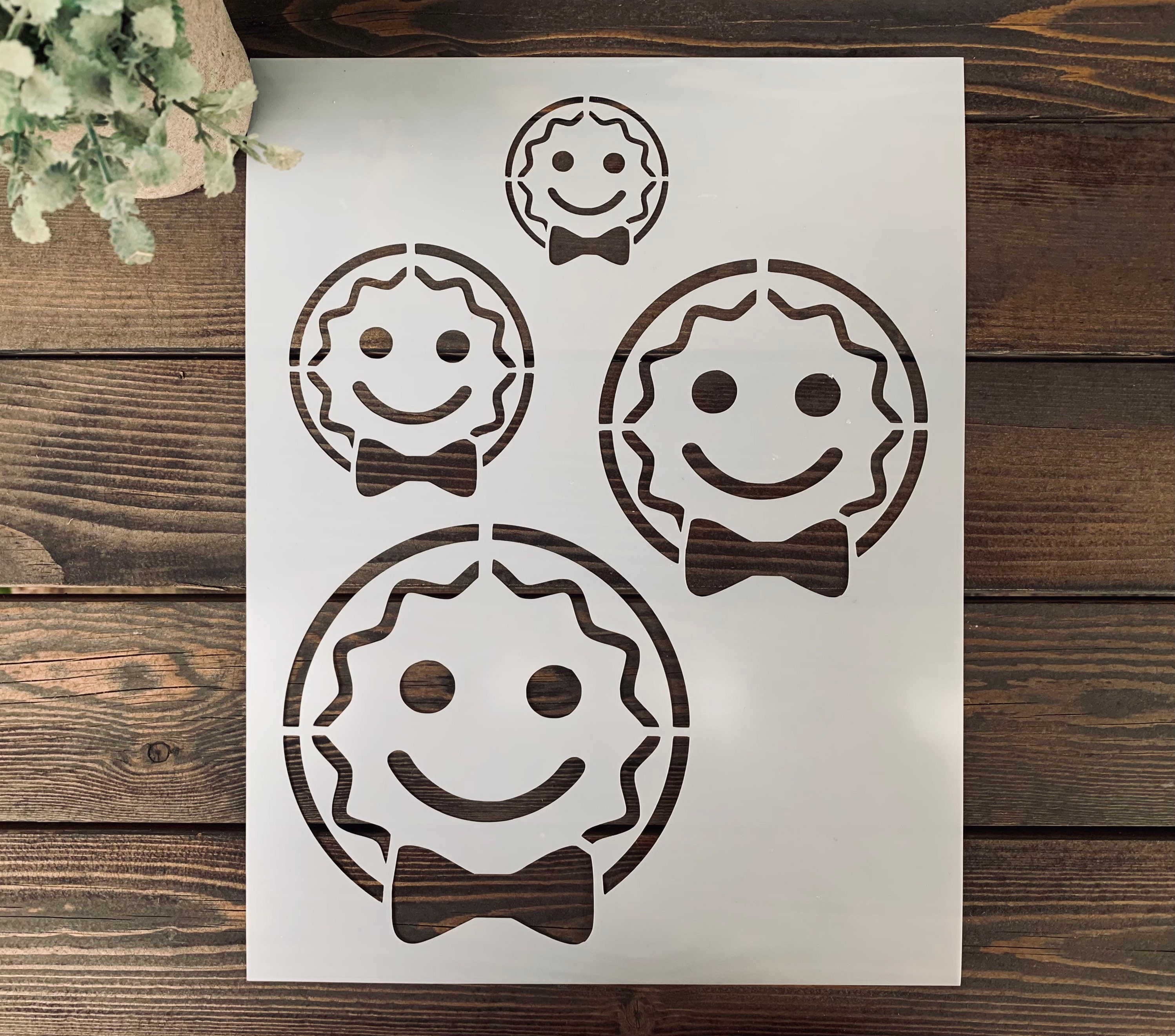 Stencil, Reusable Gingerbread Man Stencil Sheet, Christmas Stencil, Gingerbread Stencil, Christmas Stencil, DIY Christmas Decor,