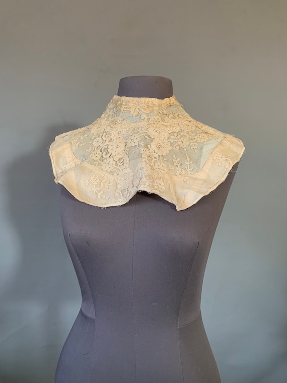 Antique Lace Collar - image 1