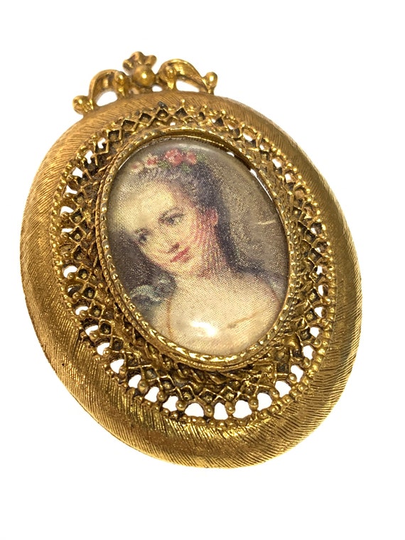 Vintage Florenza portrait brooch / pendant - image 1