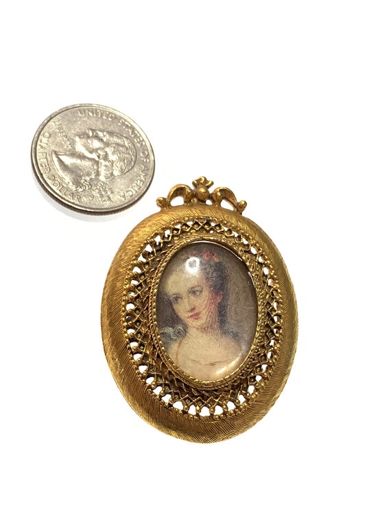 Vintage Florenza portrait brooch / pendant - image 7