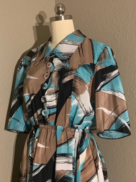 1980's does 1940's Abstract Print Rayon Dress in … - image 5